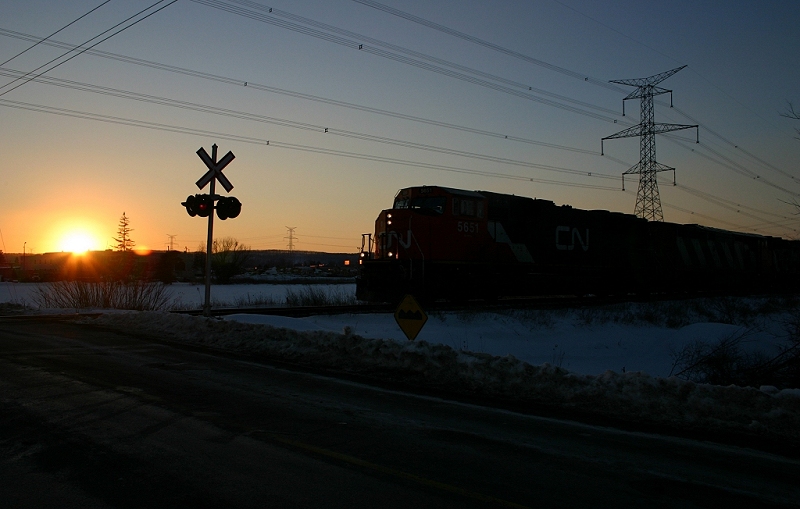 CN 391 at sunset