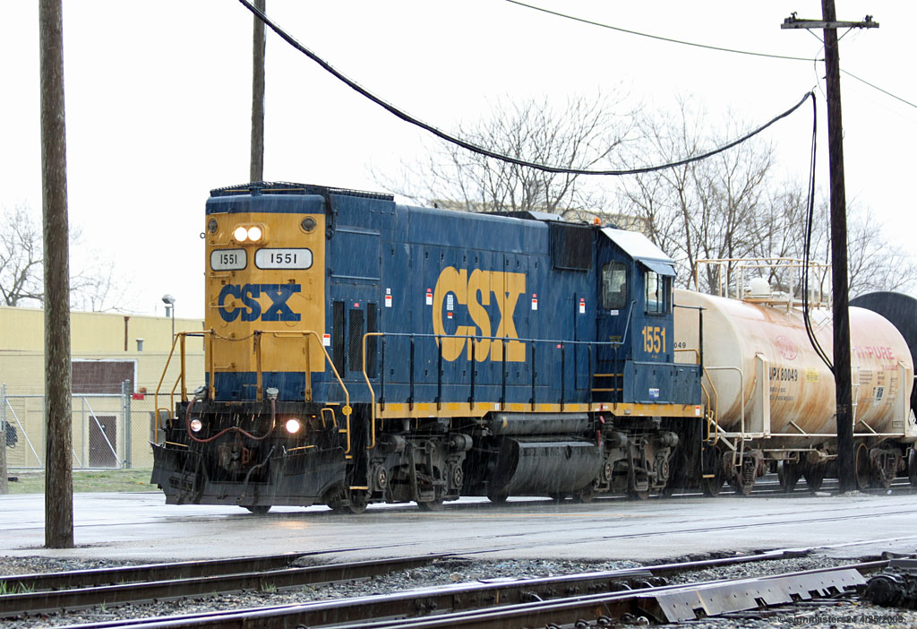 CSX GP15-T local west on CST at Doltron, IL