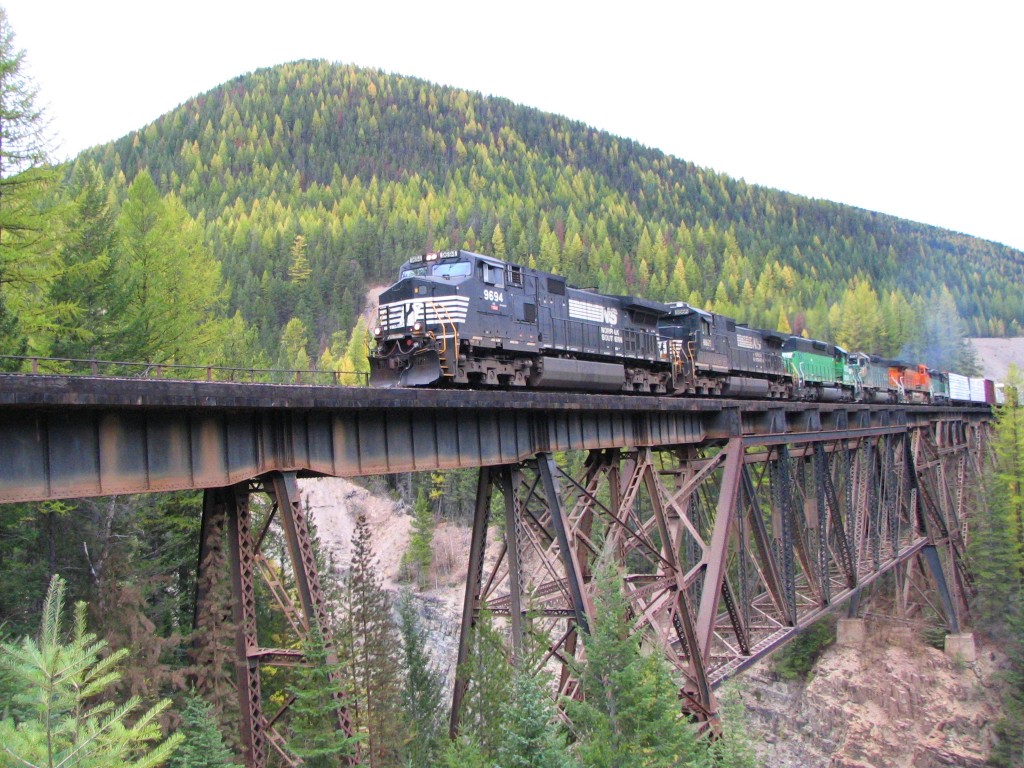 Eastbound Freight at Grizzly