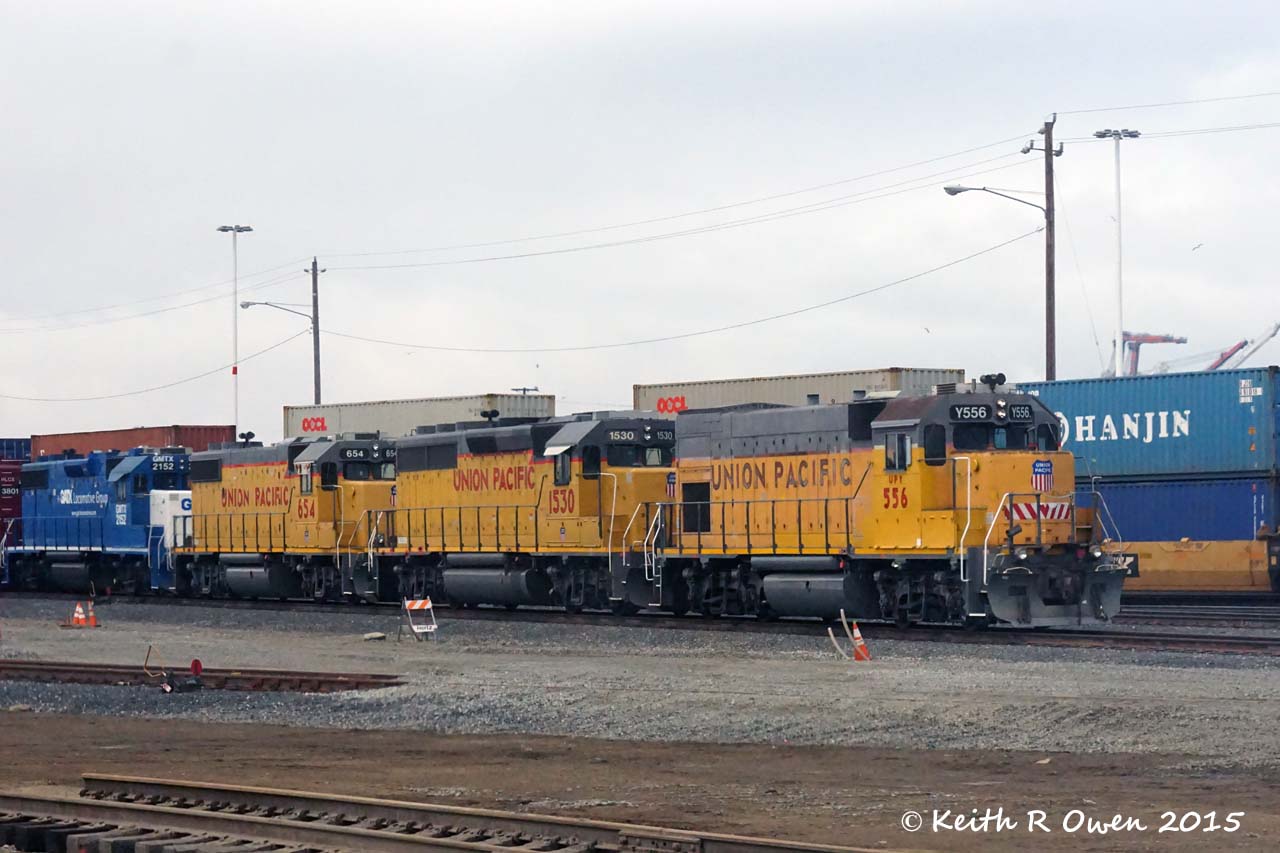 Geeps In the Oakland Intermodal Yard
