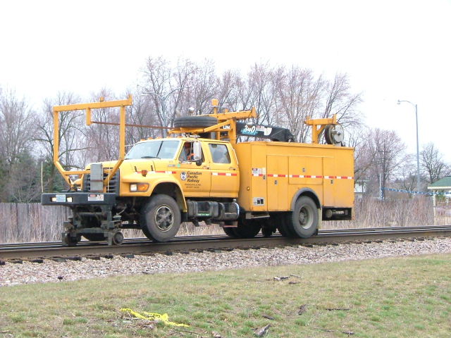 HY-Rail truck