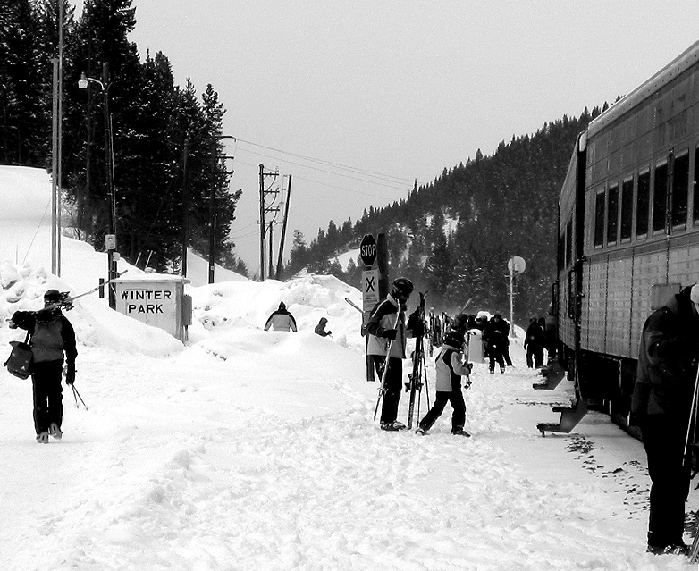 Loading of the ski train