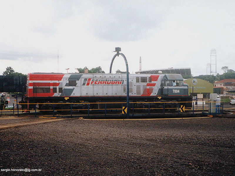 Locomotives in Mayrink 32