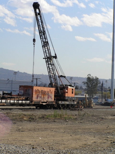MoW Crane at Oakland Rail Yard