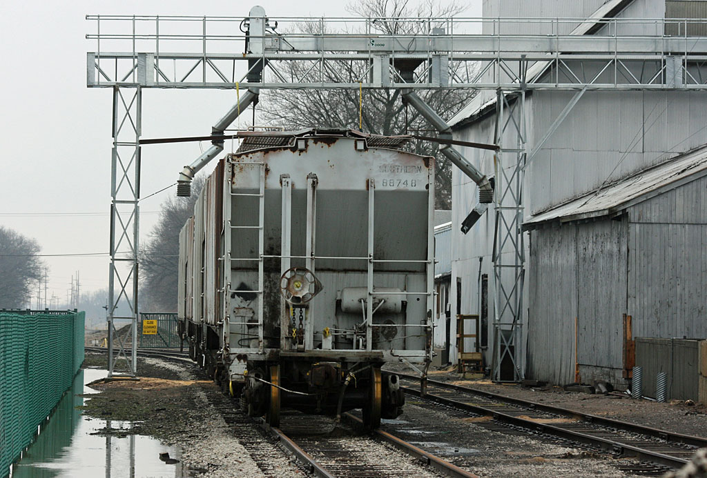 Northstar Grain loading facility two tracks