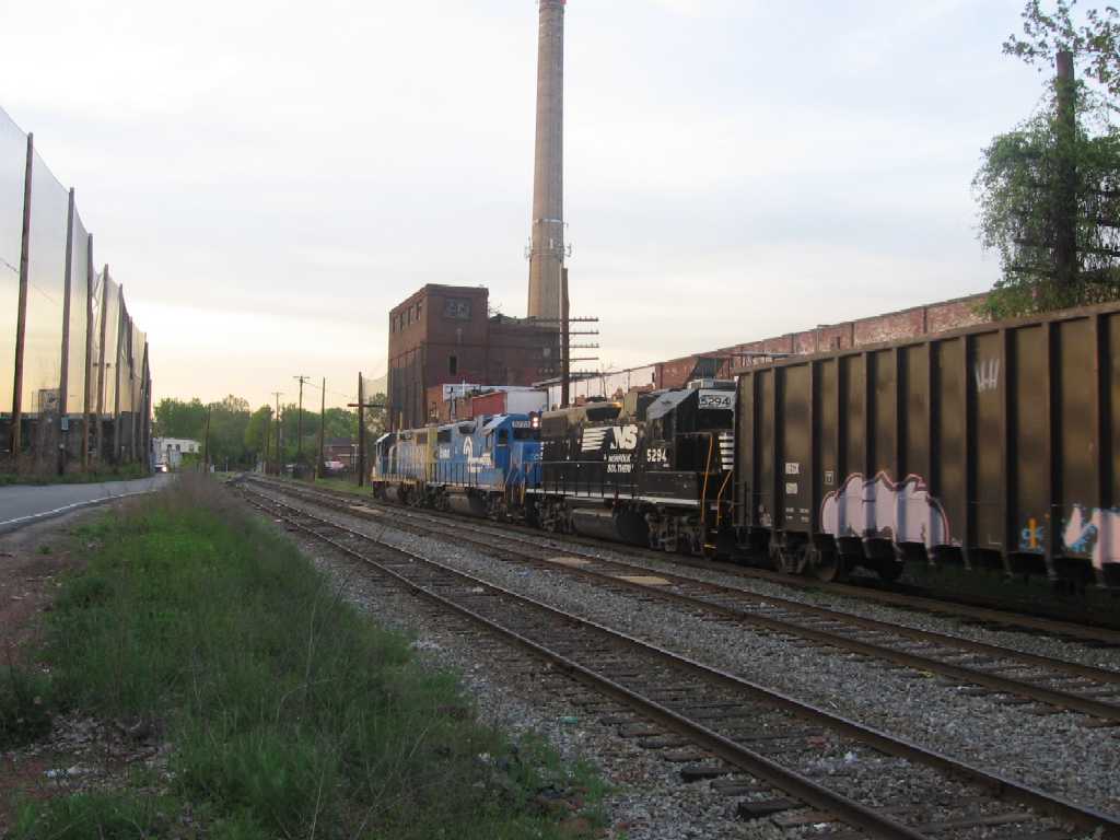 NYS&W northbound freight headed