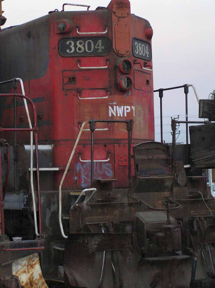 OLD NWP AND NC RR GP-9 LOCOMOTIVE #3804