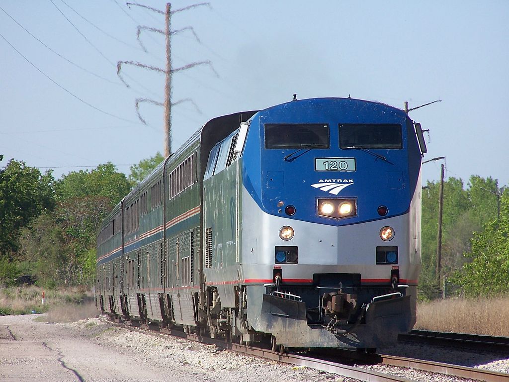 Outbound Texas Eagle on final approach for Joliet Union Station