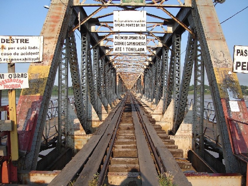 Pirapora bridge