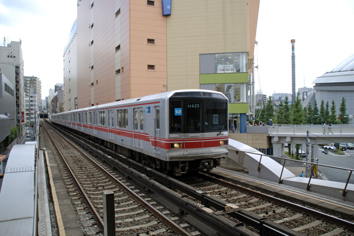 Tokyo metro series 02 at Korakuen