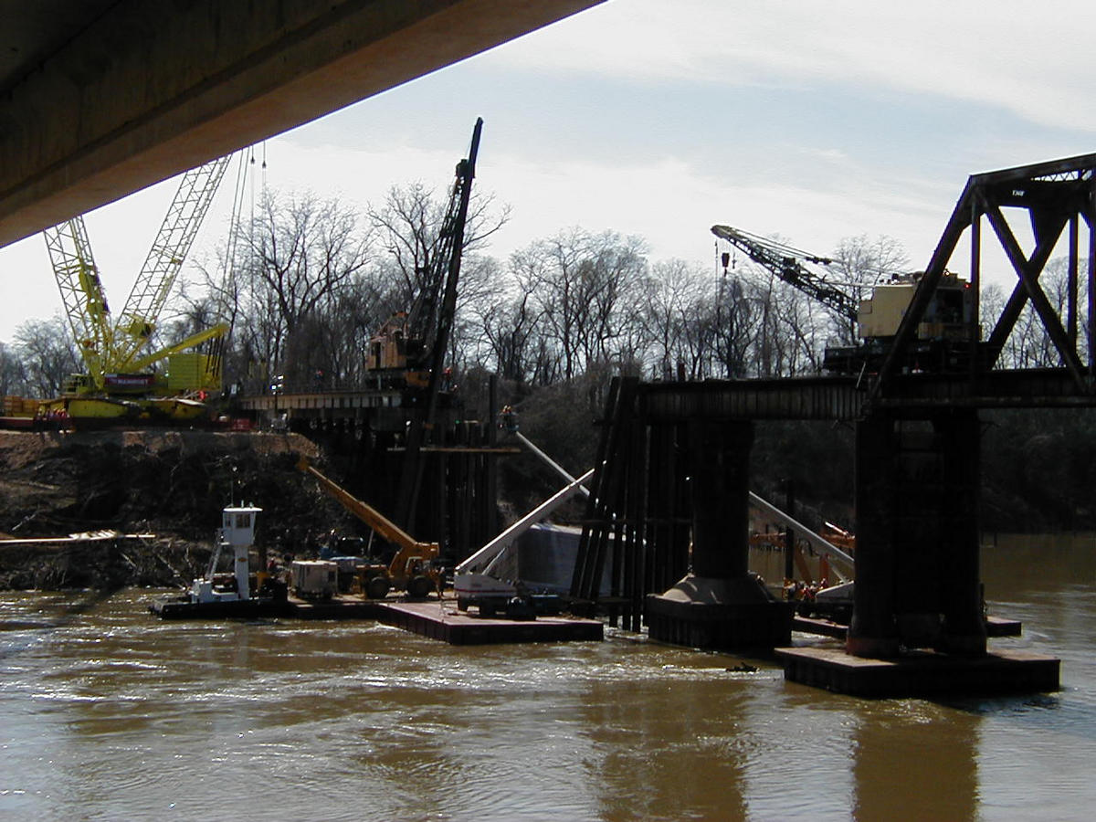 Trinity River Railroad Bridge Construction on Bridge