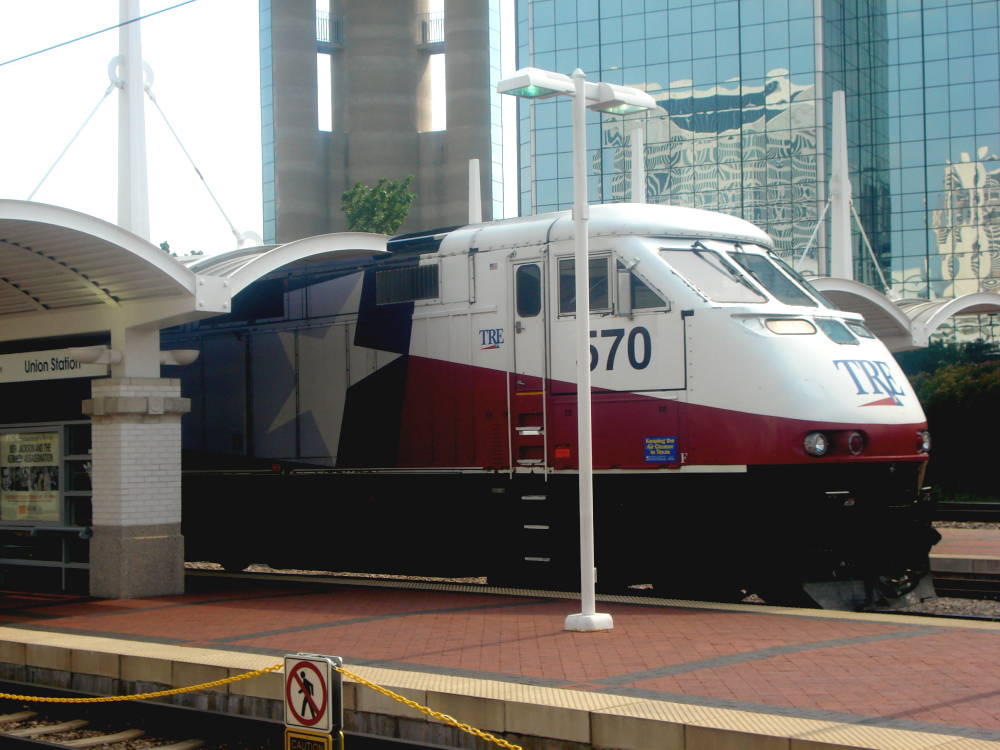Trinty Rail Express 570