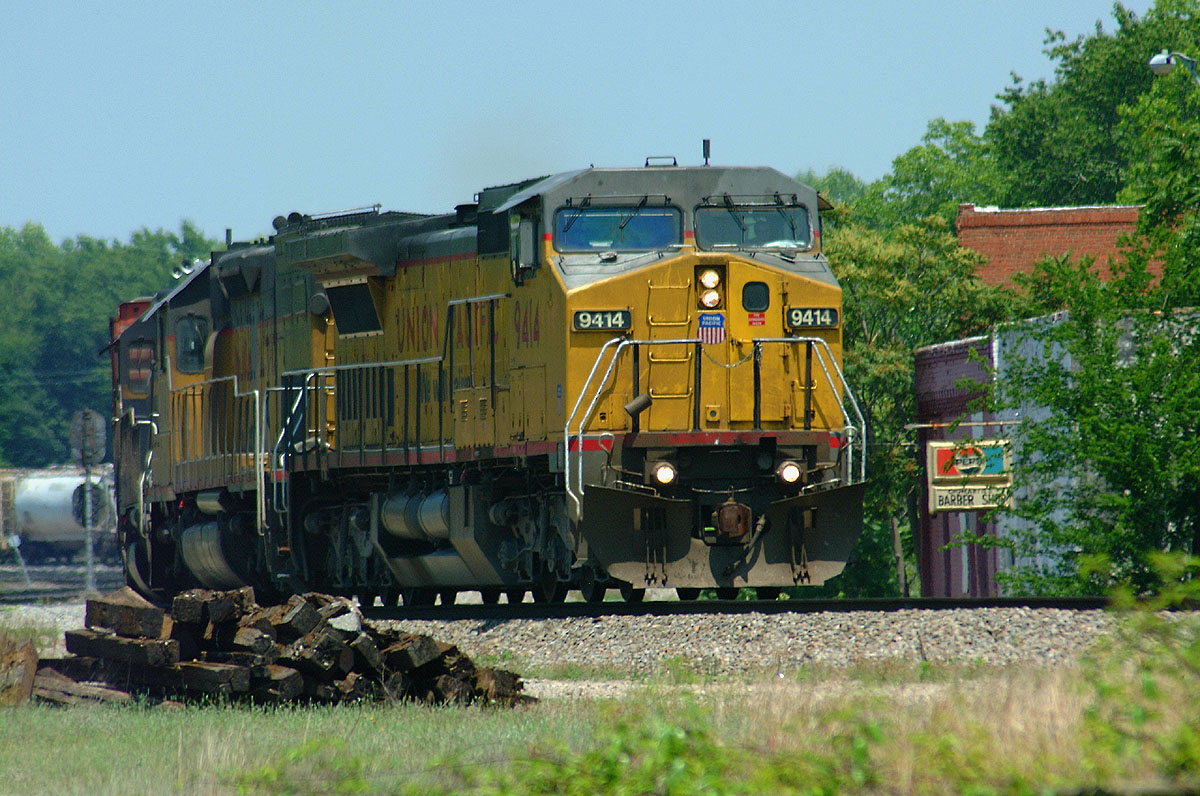UP power on the CSX