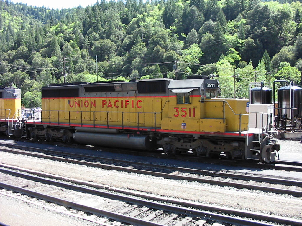 UP SD40-2