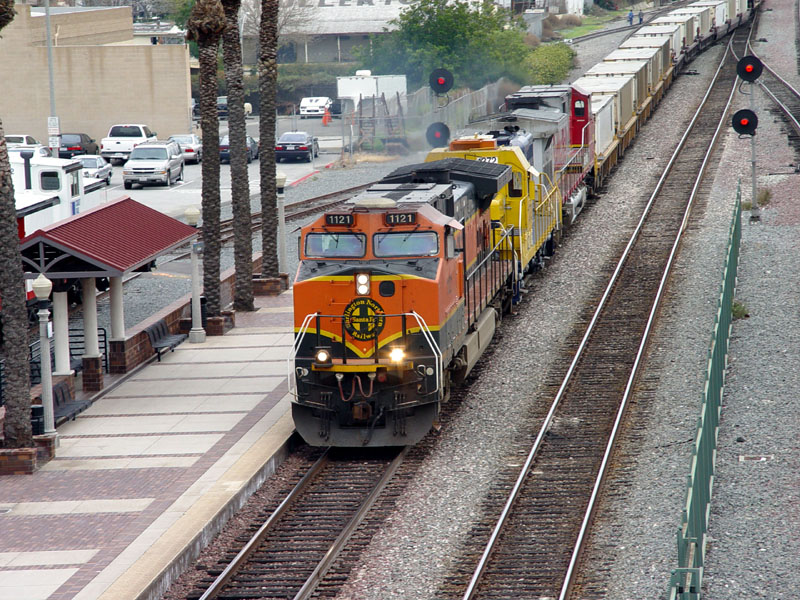 West bound stack train at Fullerton station