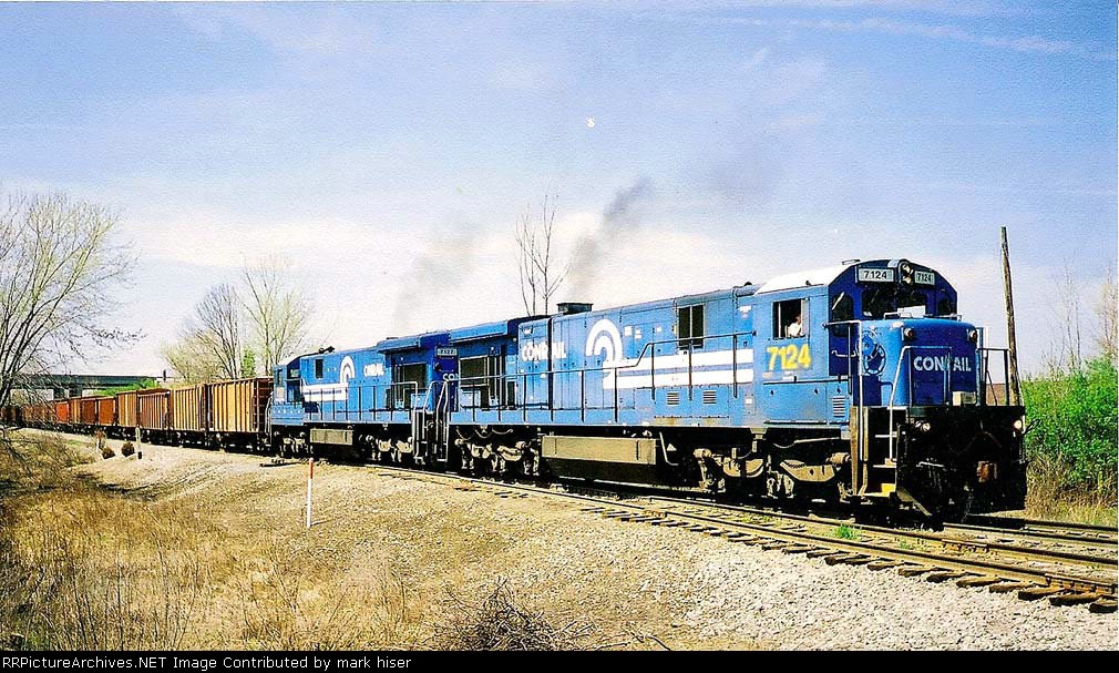 CSX%20C36-7s%20at%20Potter.jpg